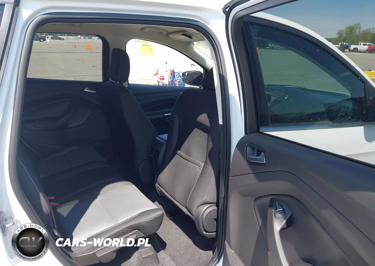 2019 Ford Escape Se VIN:1FMCU0GDXKUA29832 - 8