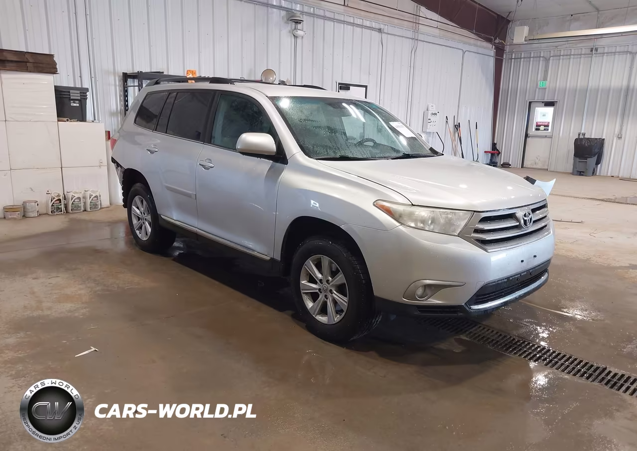 2013 Toyota Highlander Base Plus V6