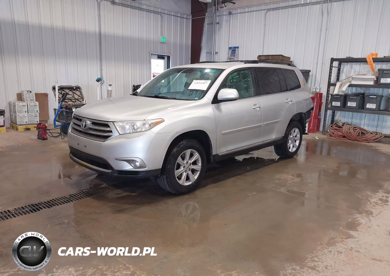 2013 Toyota Highlander Base Plus V6 VIN:5TDBK3EH0DS269184 - 2