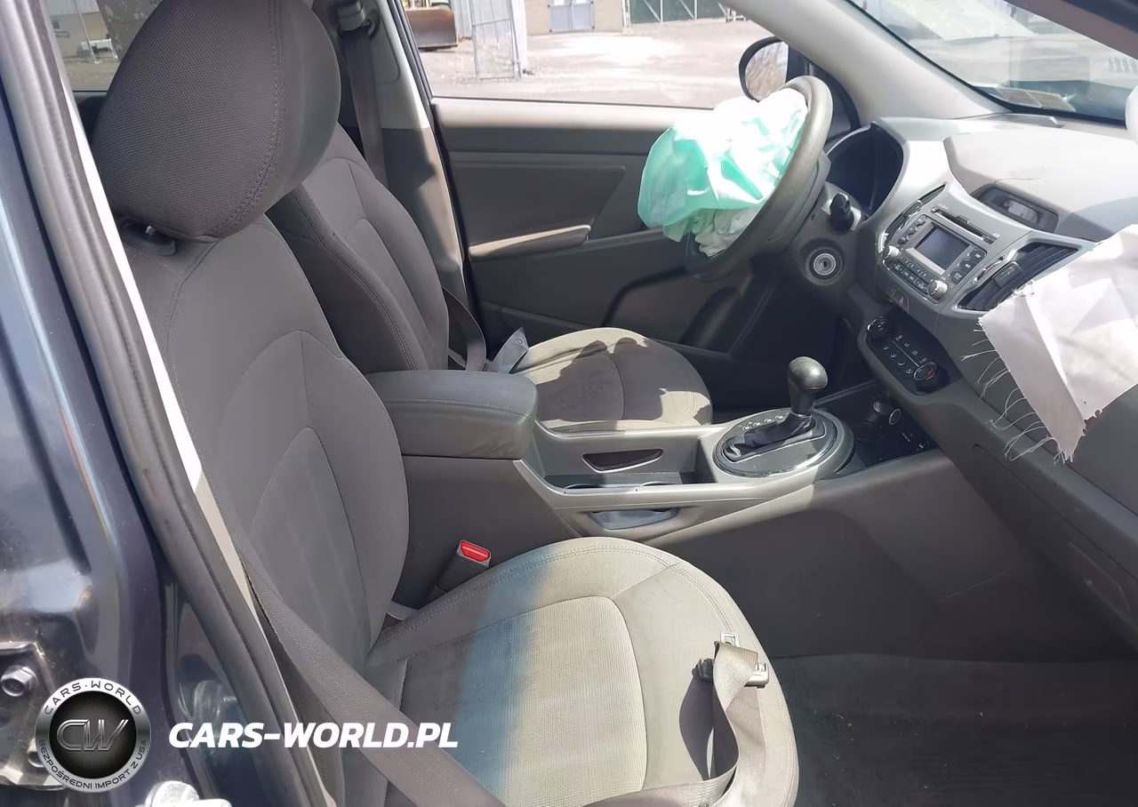 2012 Kia Sportage Lx VIN:KNDPBCA24C7231201 - 5
