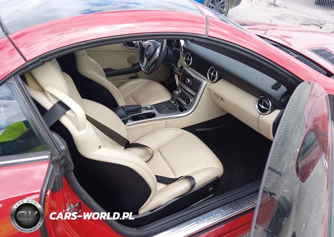 2012 Mercedes-Benz Slk 250 VIN:WDDPK4HA1CF034758 - 5