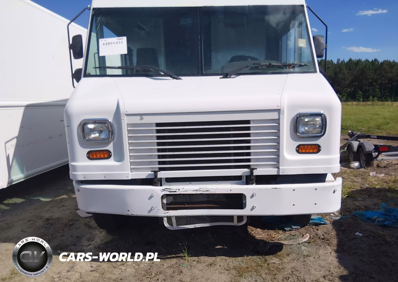 2015 Ford F-59 Commercial Stripped VIN:1F65F5KY9F0A10591 - 11