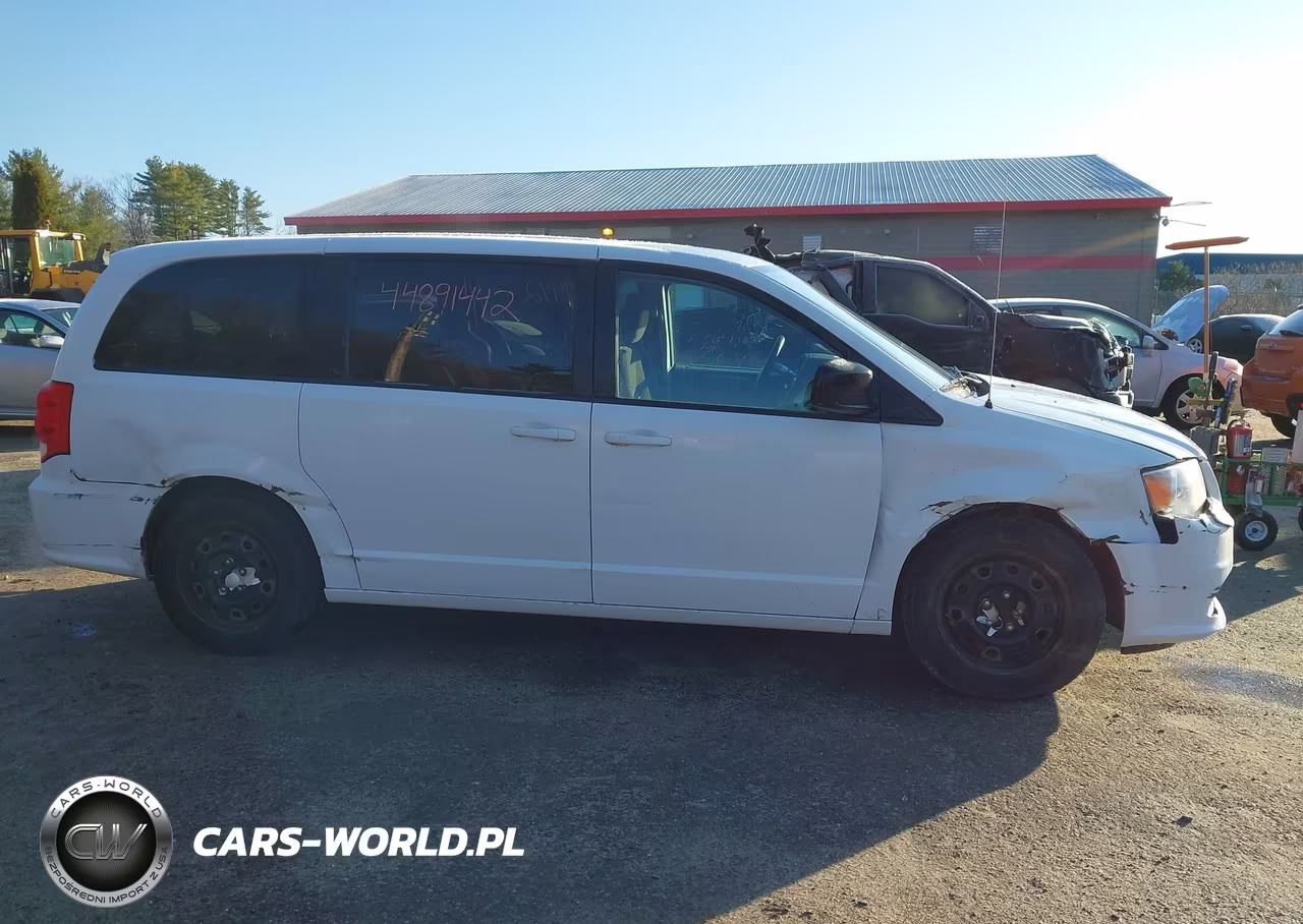 2018 Dodge Grand Caravan Se VIN:2C4RDGBG7JR177392 - 13