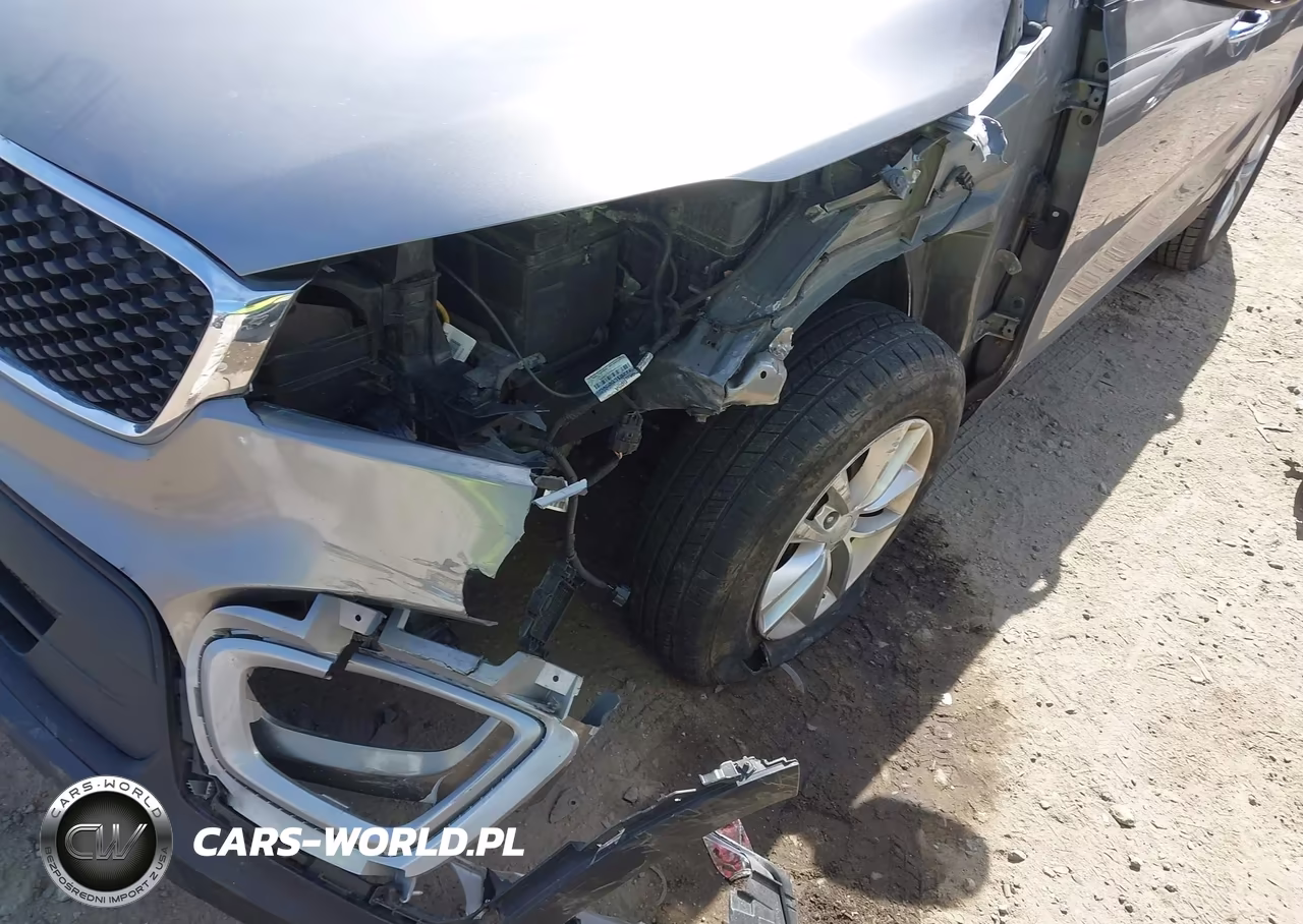 2018 Kia Sorento 2.4L Lx VIN:5XYPGDA37JG425172 - 6