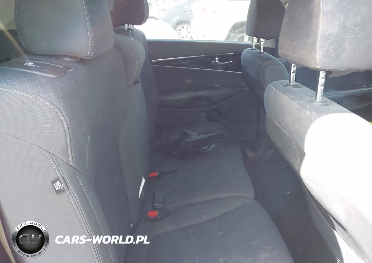 2018 Kia Sorento 2.4L Lx VIN:5XYPGDA37JG425172 - 8