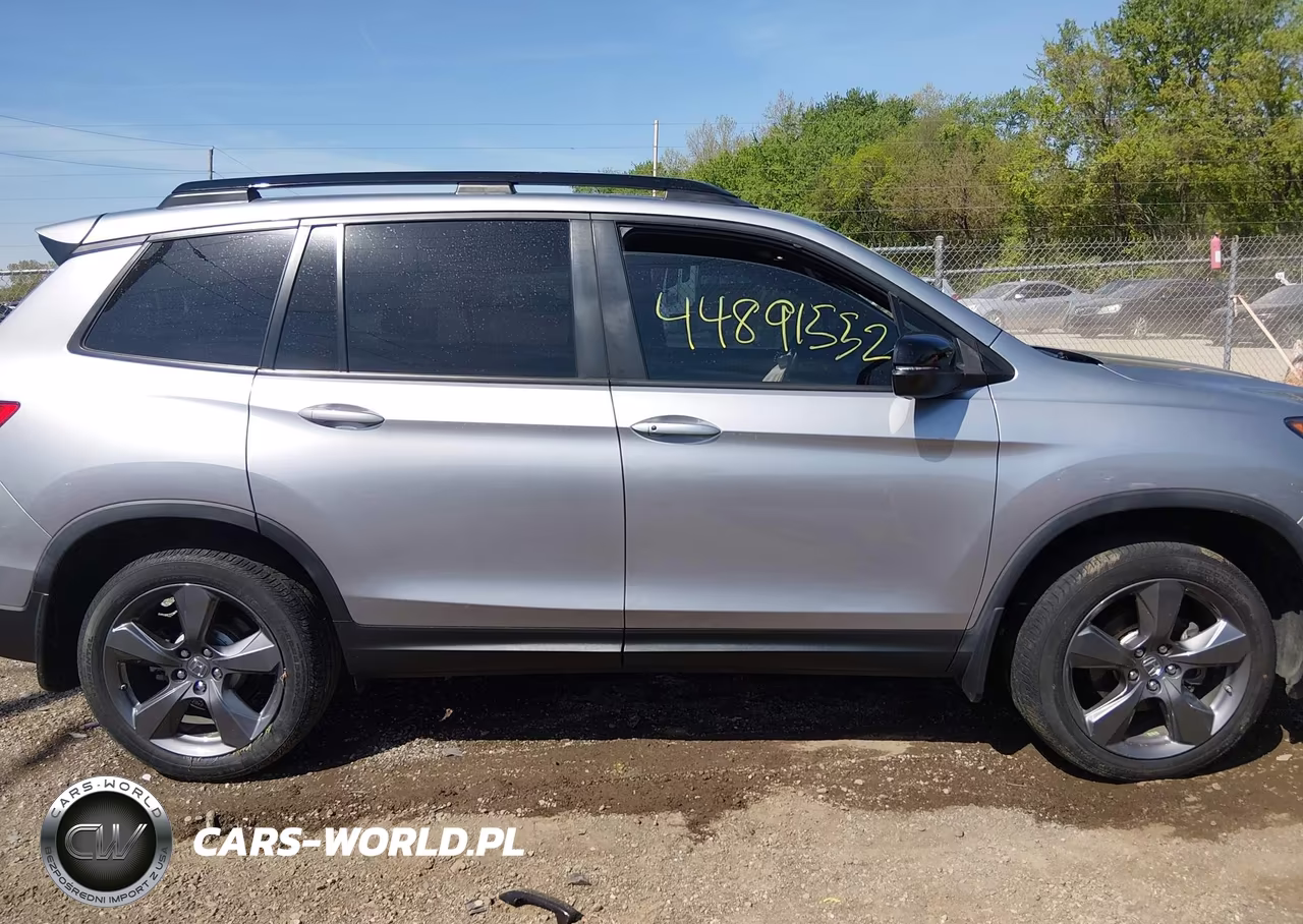 2020 Honda Passport Awd Touring VIN:5FNYF8H9XLB017042 - 13