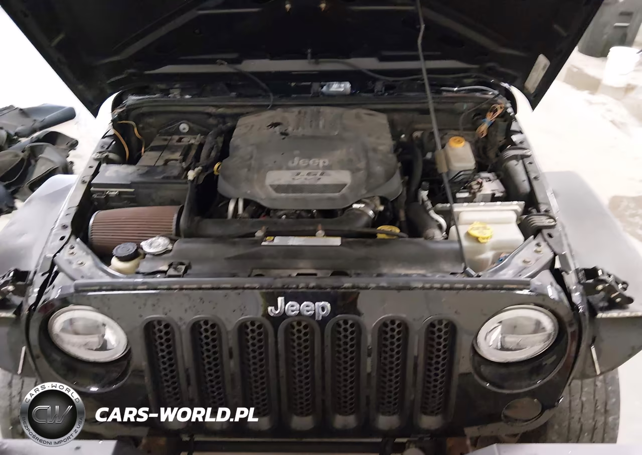 2012 Jeep Wrangler Unlimited Sport VIN:1C4BJWDG2CL141915 - 10