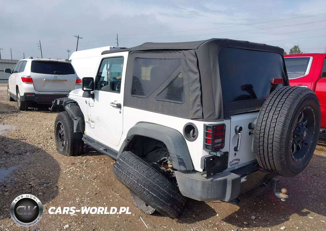 2015 Jeep Wrangler Willys Wheeler VIN:1C4AJWAG1FL756623 - 3