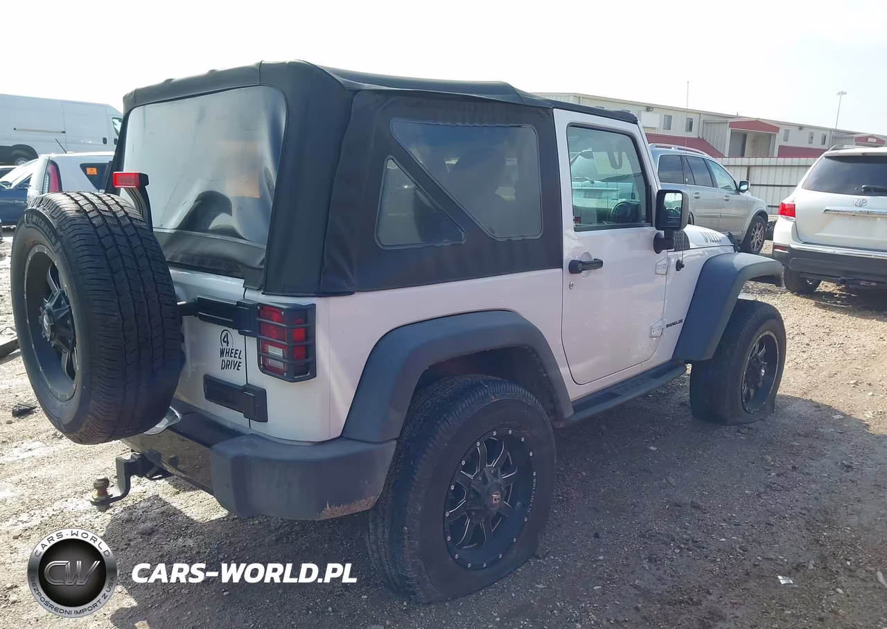 2015 Jeep Wrangler Willys Wheeler VIN:1C4AJWAG1FL756623 - 4