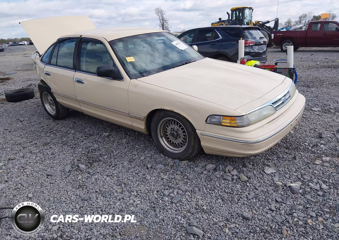 1997 Ford Crown Victoria Lx