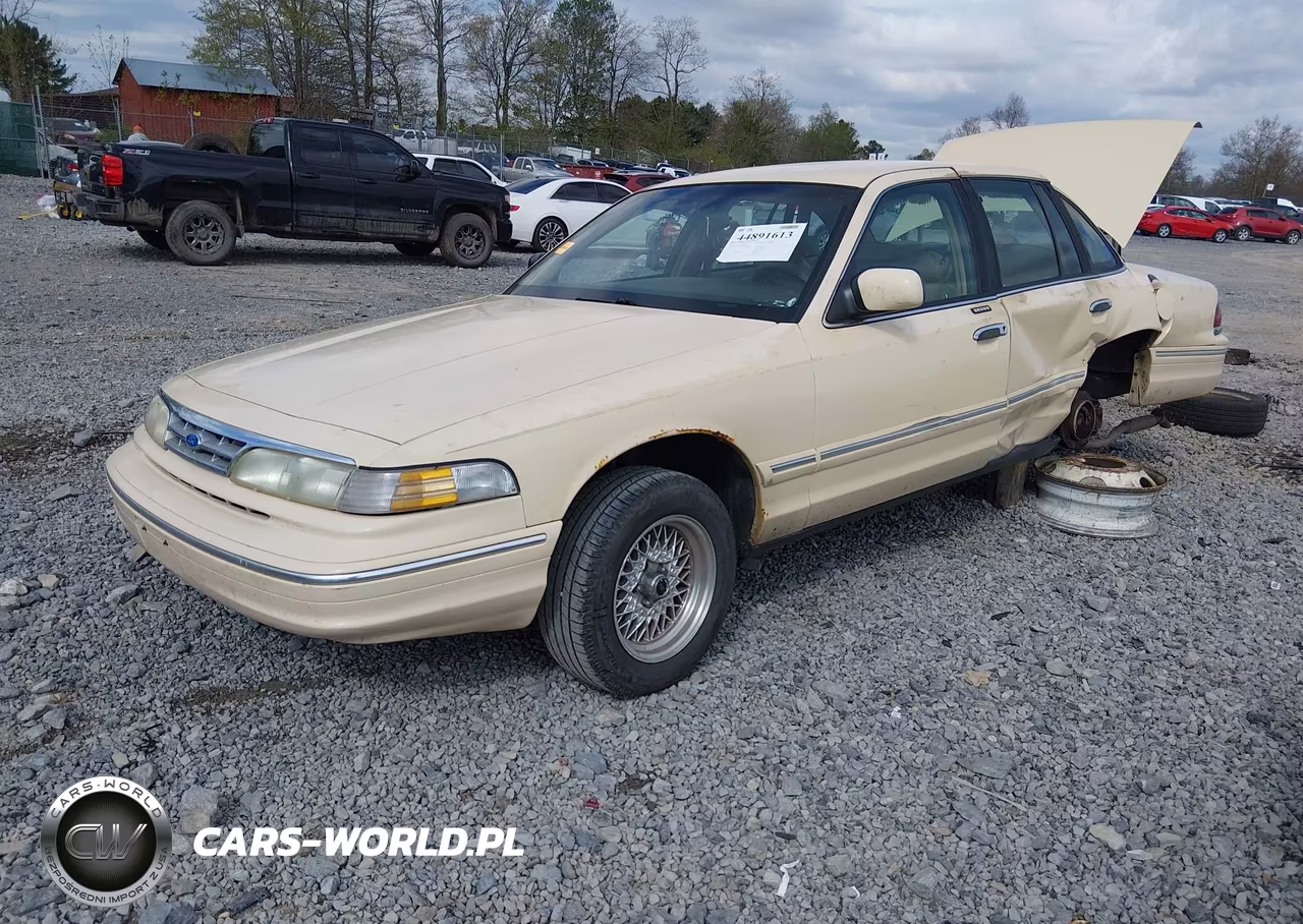 1997 Ford Crown Victoria Lx VIN:2FALP74W5VX204615 - 2