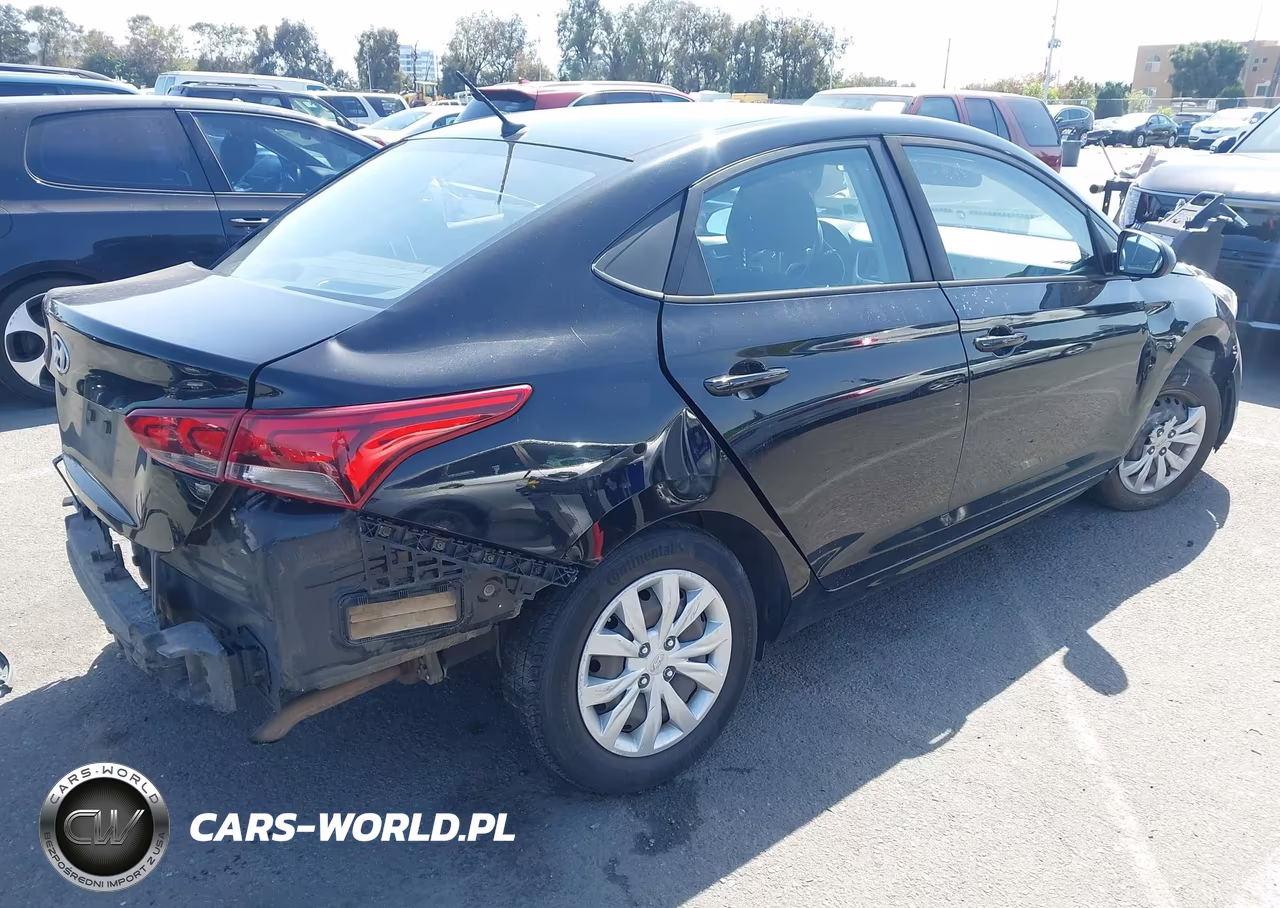 2019 Hyundai Accent Se VIN:3KPC24A35KE067727 - 4