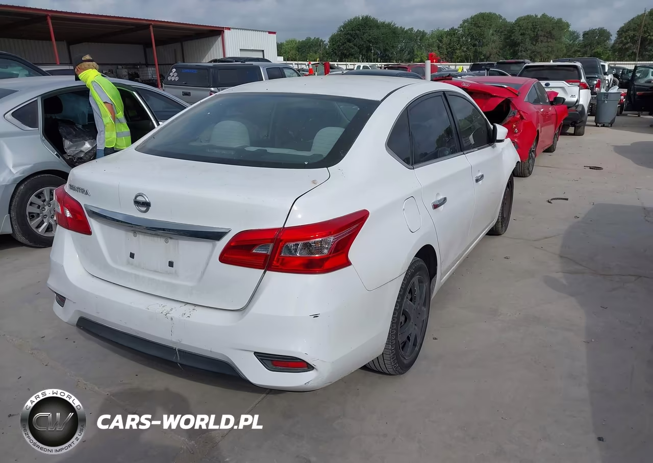2017 Nissan Sentra S VIN:3N1AB7AP4HY252115 - 4