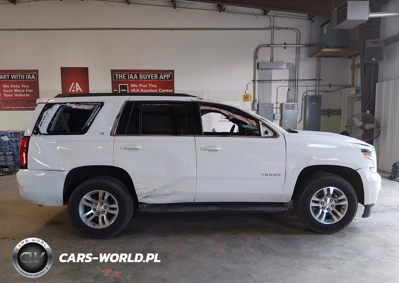 2016 Chevrolet Tahoe Lt VIN:1GNSCBKC8GR176178 - 13