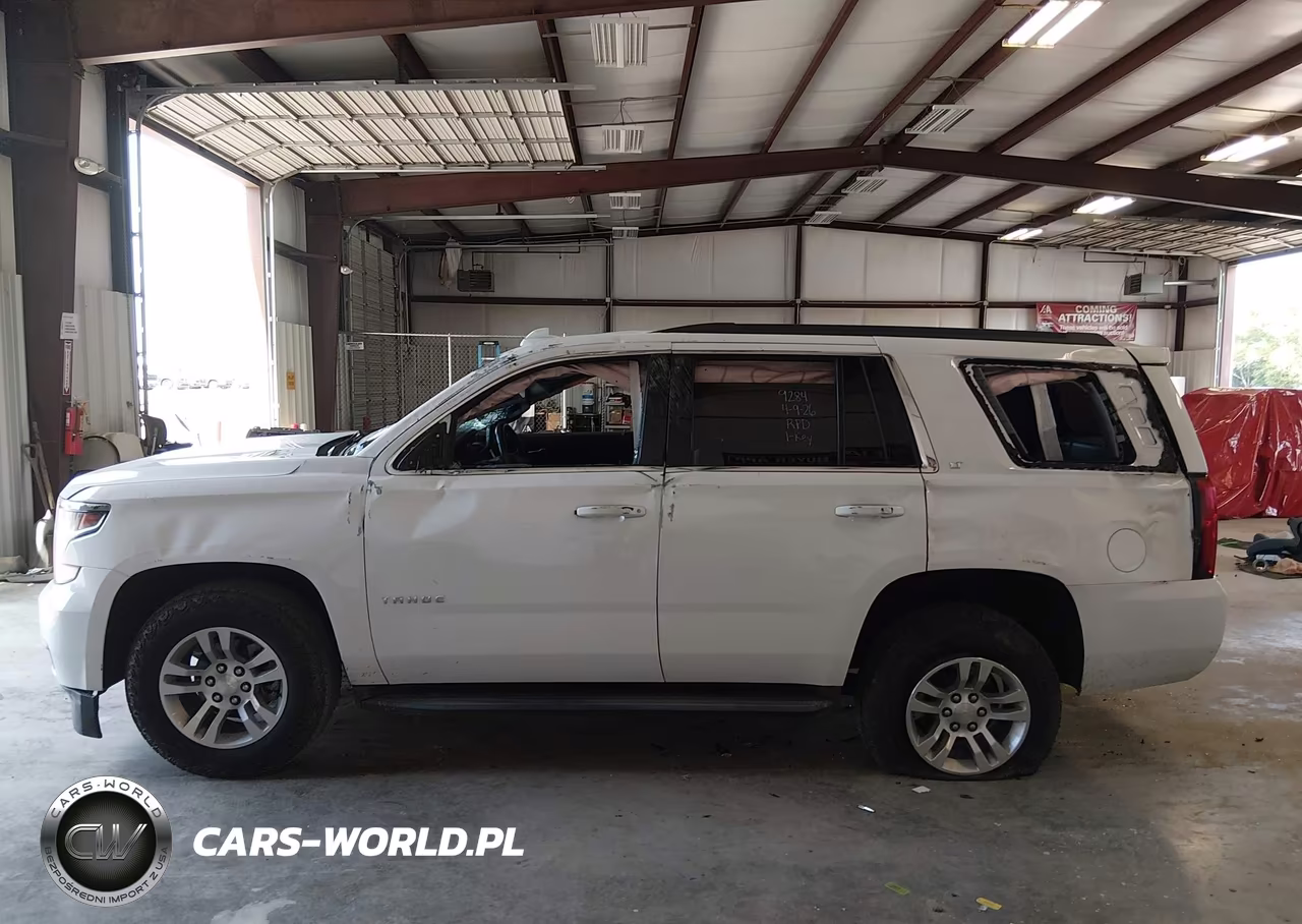 2016 Chevrolet Tahoe Lt VIN:1GNSCBKC8GR176178 - 14