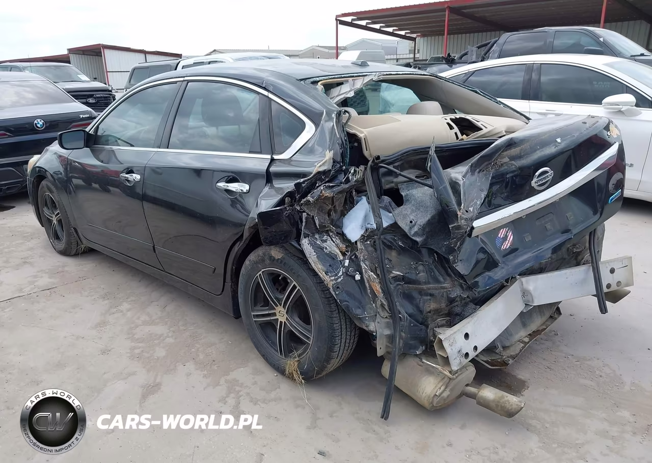 2014 Nissan Altima 2.5 S VIN:1N4AL3AP5EN241805 - 3