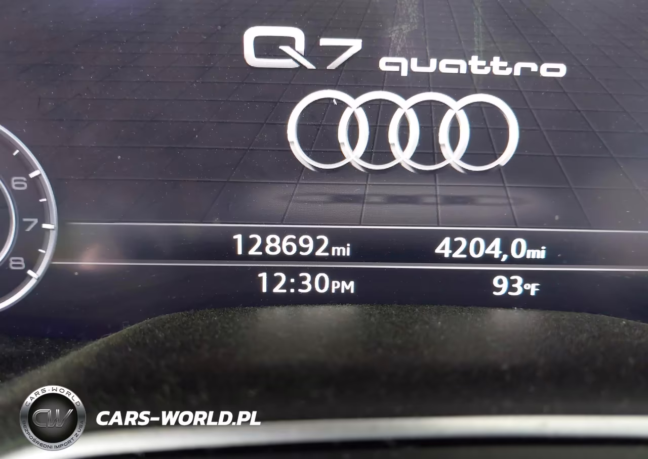 2018 Audi Q7 3.0T Premium VIN:WA1LAAF74JD040297 - 15