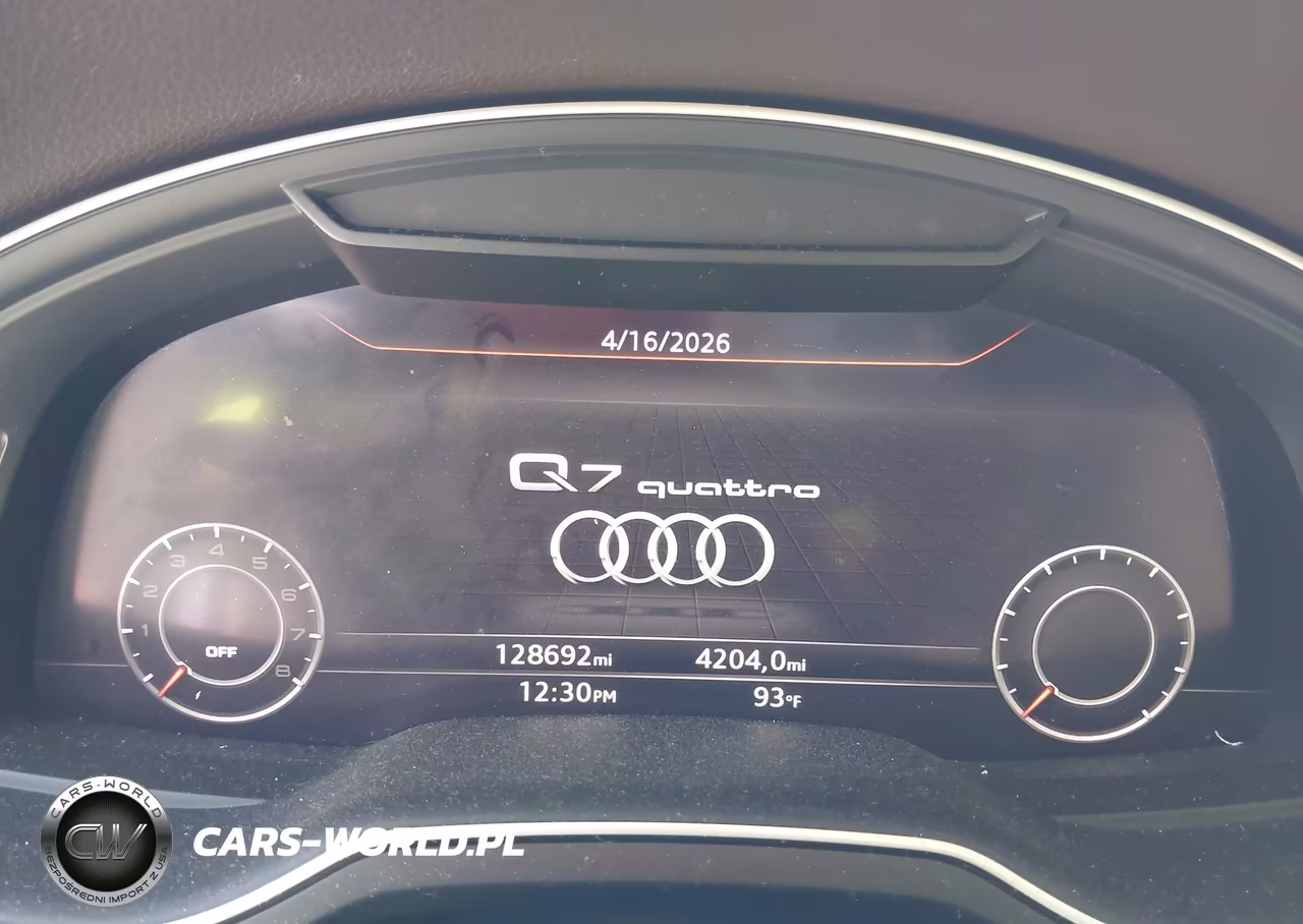 2018 Audi Q7 3.0T Premium VIN:WA1LAAF74JD040297 - 7