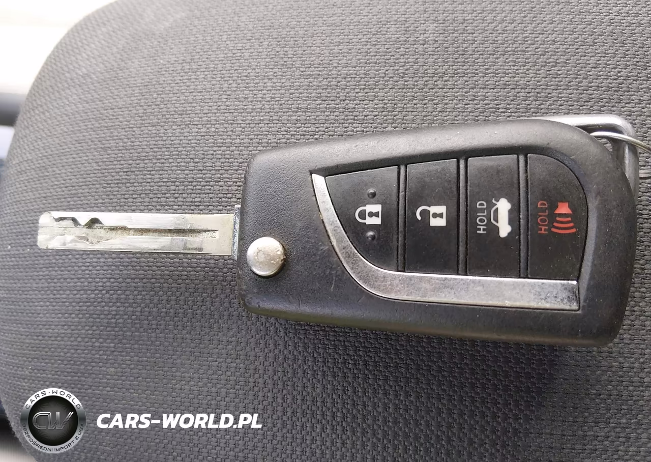 2020 Toyota Corolla Le VIN:JTDEPRAE5LJ013907 - 11