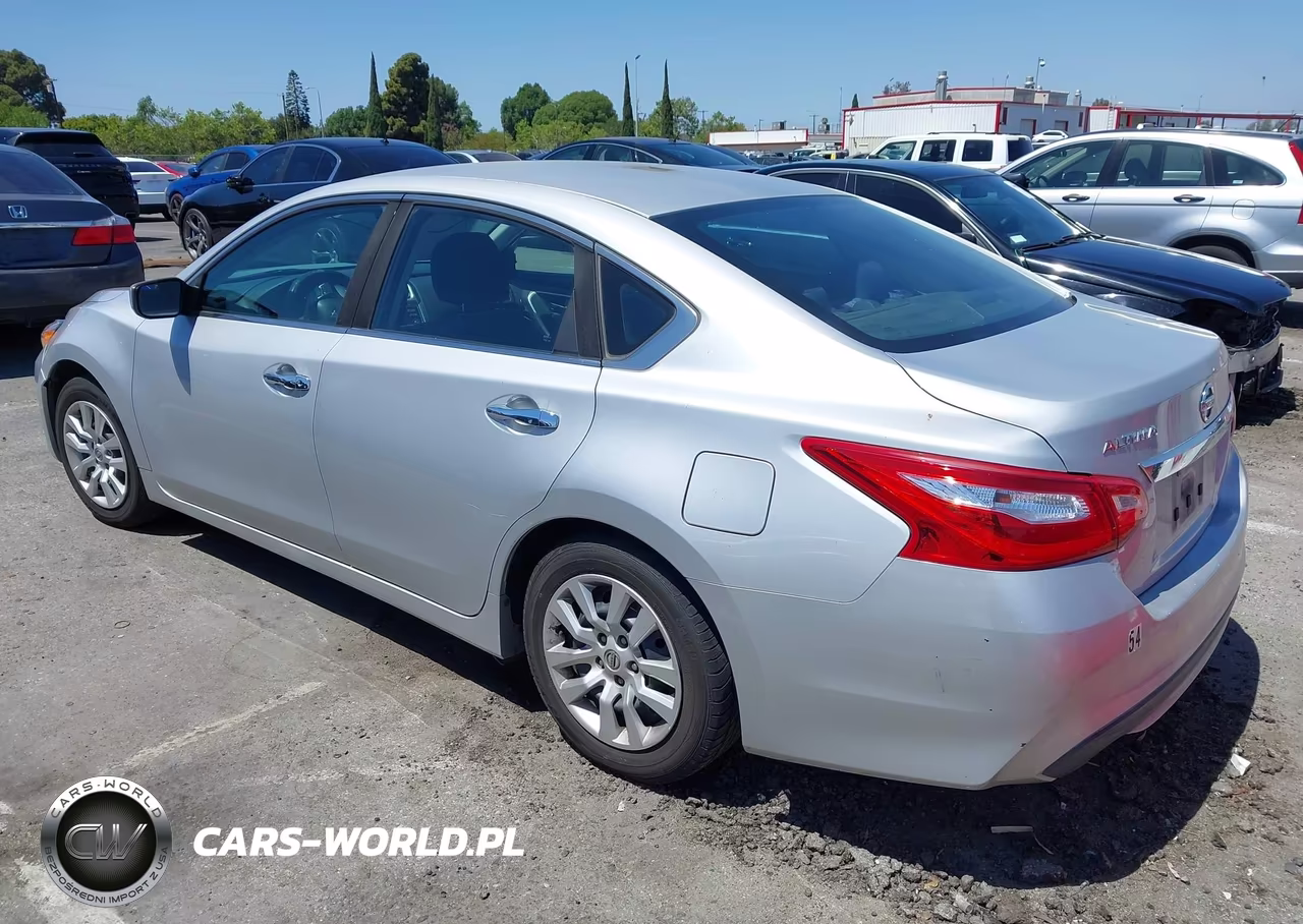 2016 Nissan Altima 2.5-2.5 S-2.5 Sl-2.5 Sr-2.5 Sv VIN:1N4AL3AP0GN326926 - 3