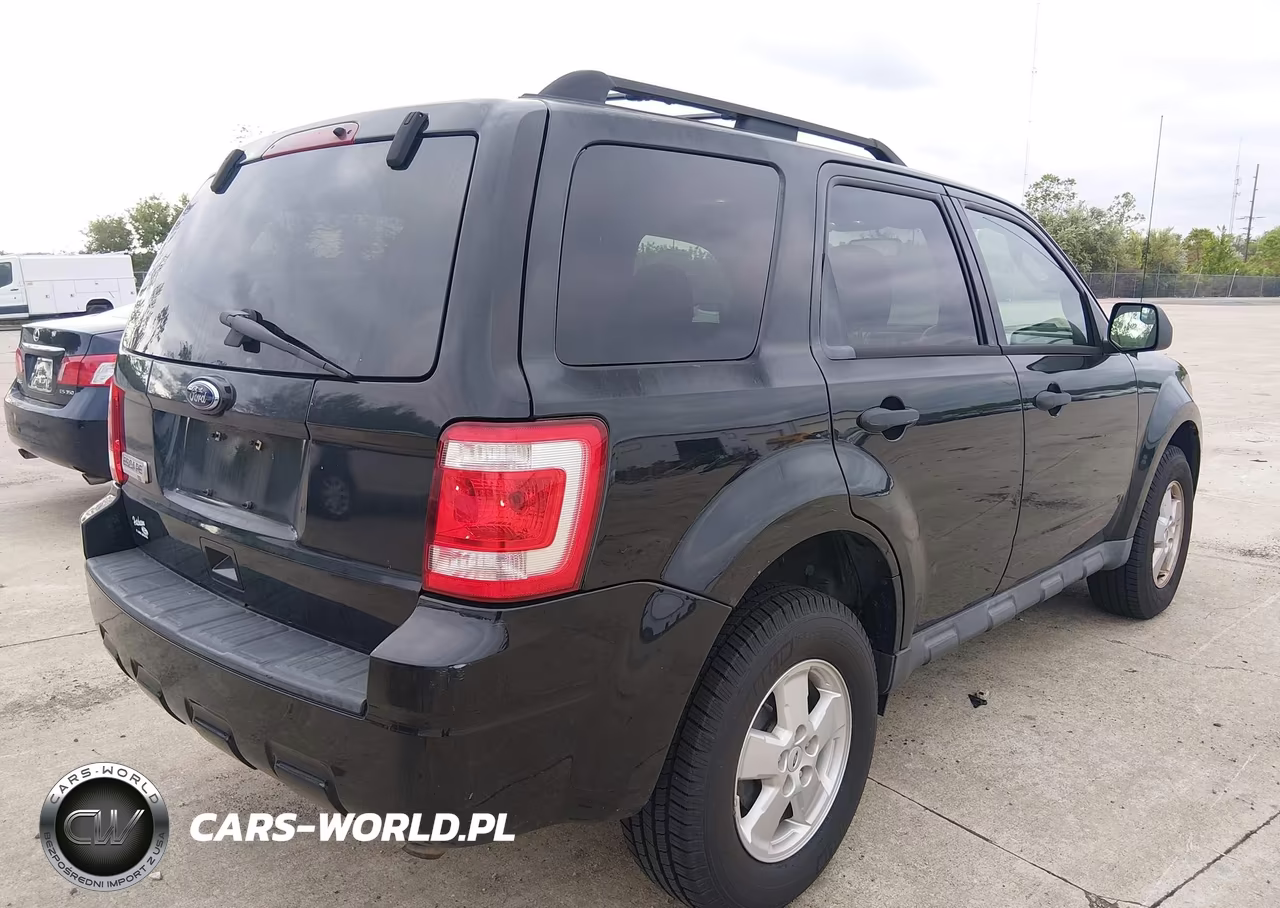 2011 Ford Escape Xlt VIN:1FMCU0D72BKA14462 - 4