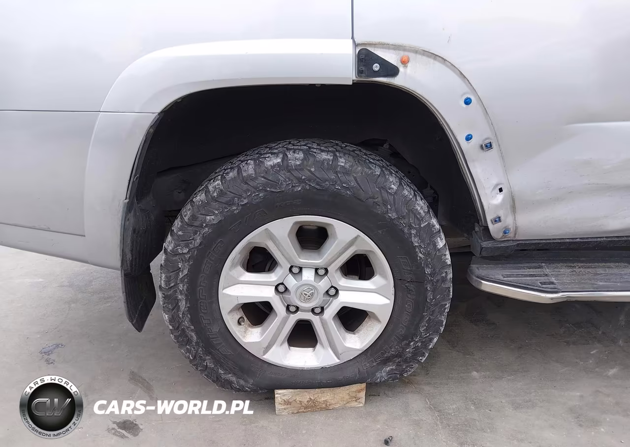 2015 Toyota 4Runner Sr5 VIN:JTEBU5JR2F5265274 - 17
