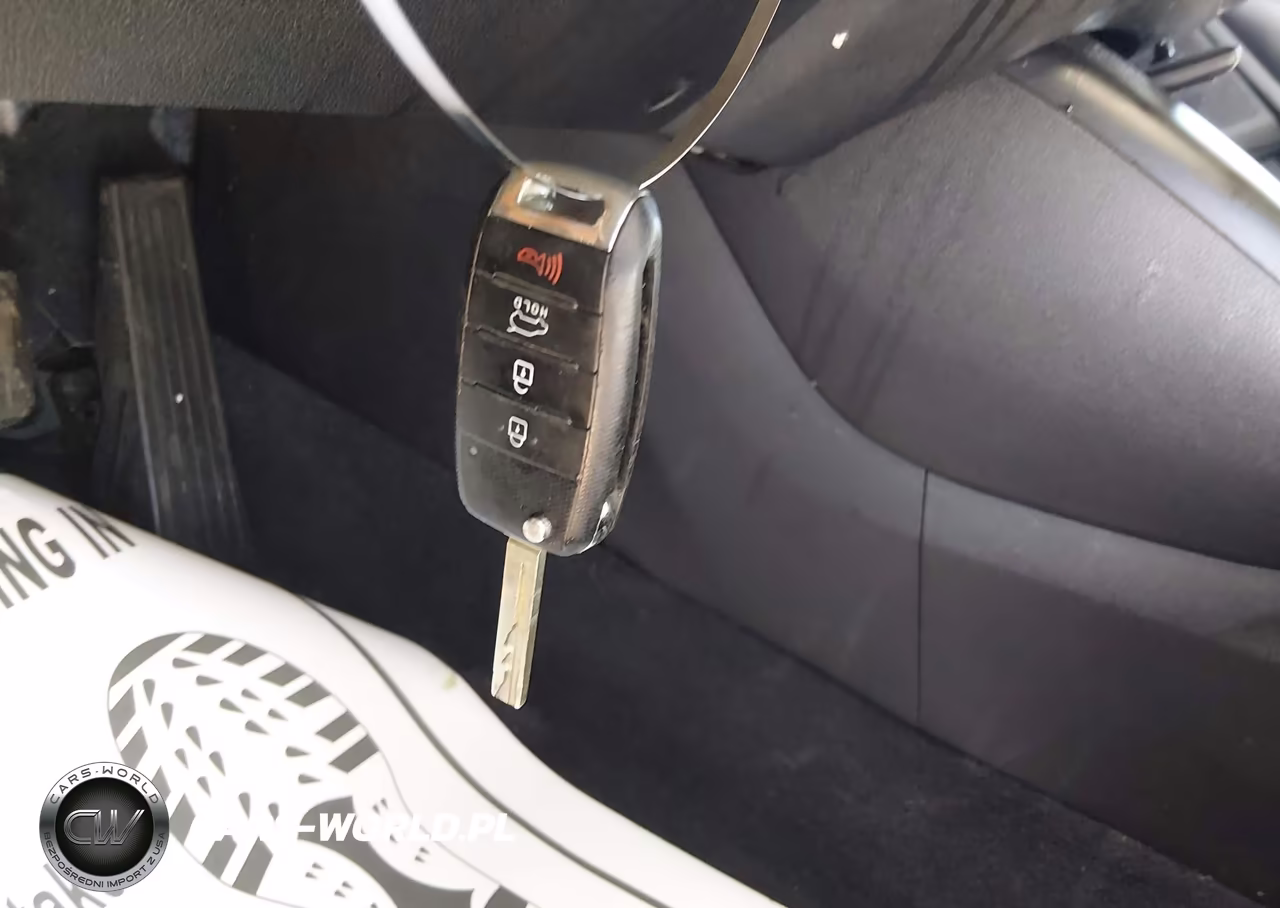 2019 Kia Sorento 2.4L L VIN:5XYPG4A37KG581259 - 11
