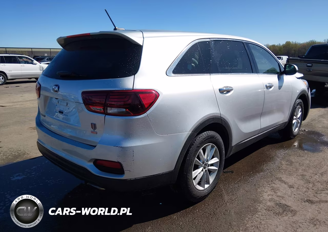 2019 Kia Sorento 2.4L L VIN:5XYPG4A37KG581259 - 4
