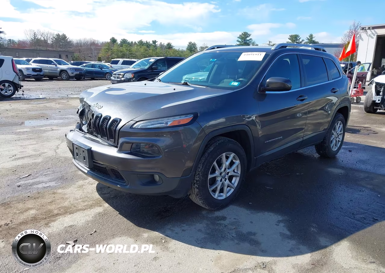 2014 Jeep Cherokee Latitude VIN:1C4PJMCB0EW137895 - 2