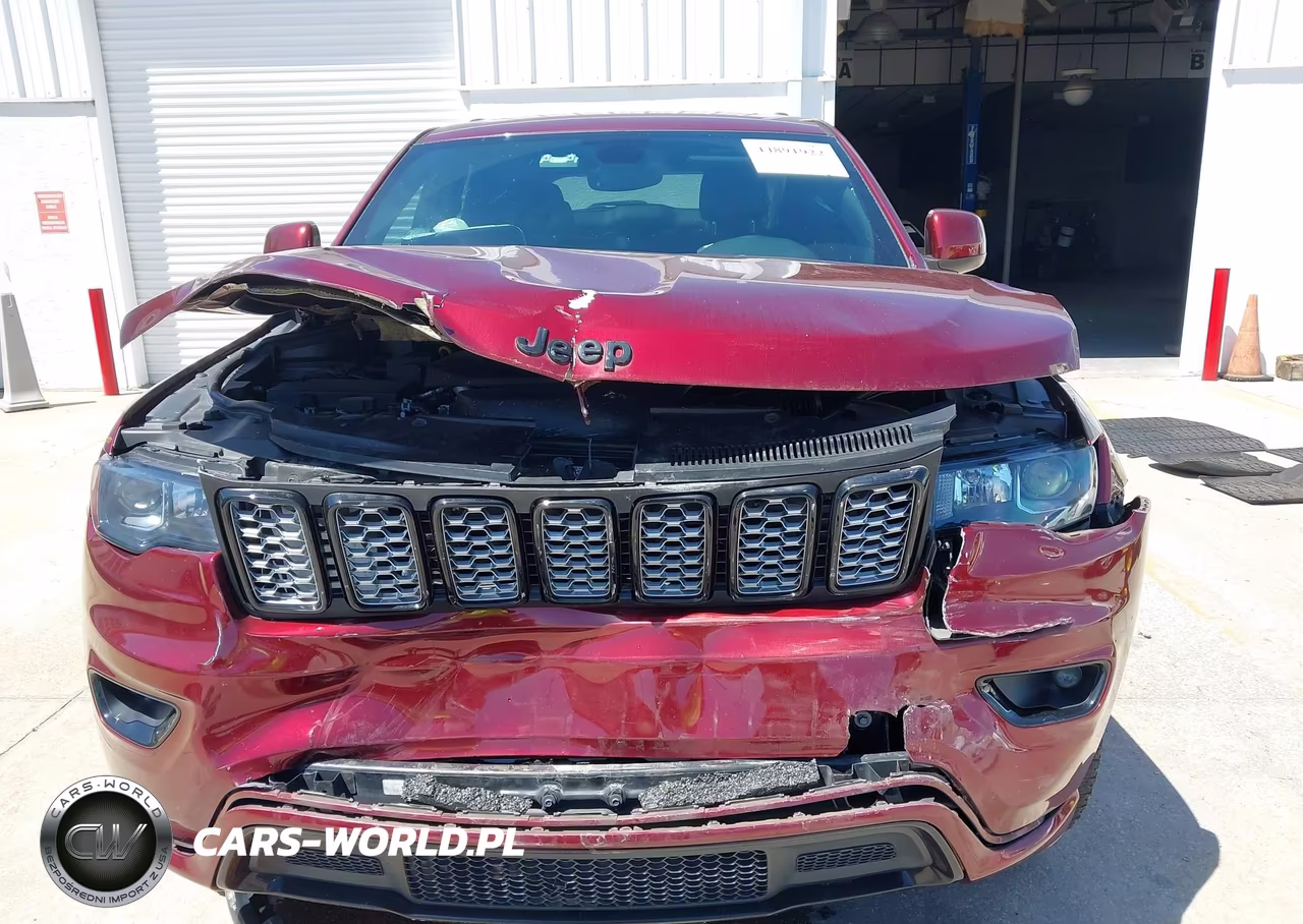 2017 Jeep Grand Cherokee Altitude 4X2 VIN:1C4RJEAG4HC759225 - 12