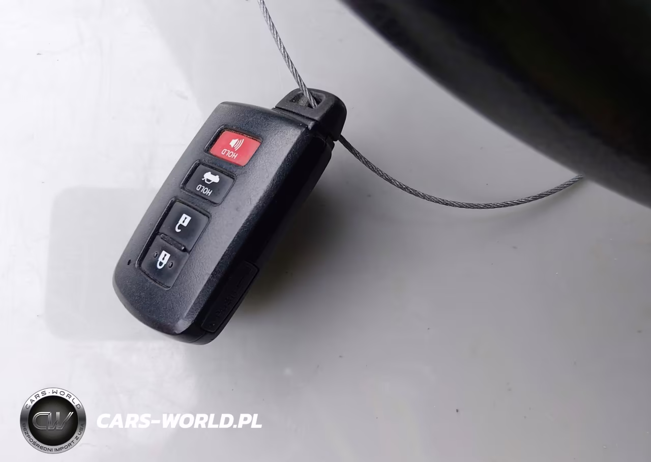2015 Toyota Camry Hybrid Le VIN:4T1BD1FK1FU172336 - 11