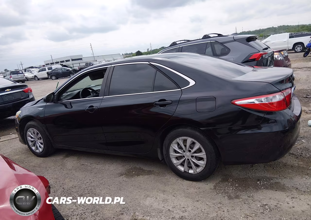 2015 Toyota Camry Hybrid Le VIN:4T1BD1FK1FU172336 - 14