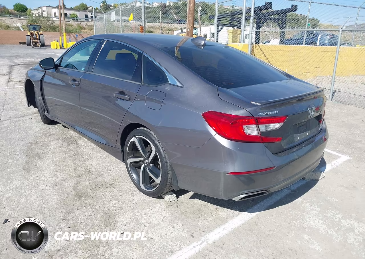 2018 Honda Accord Sport VIN:1HGCV1F32JA222218 - 3