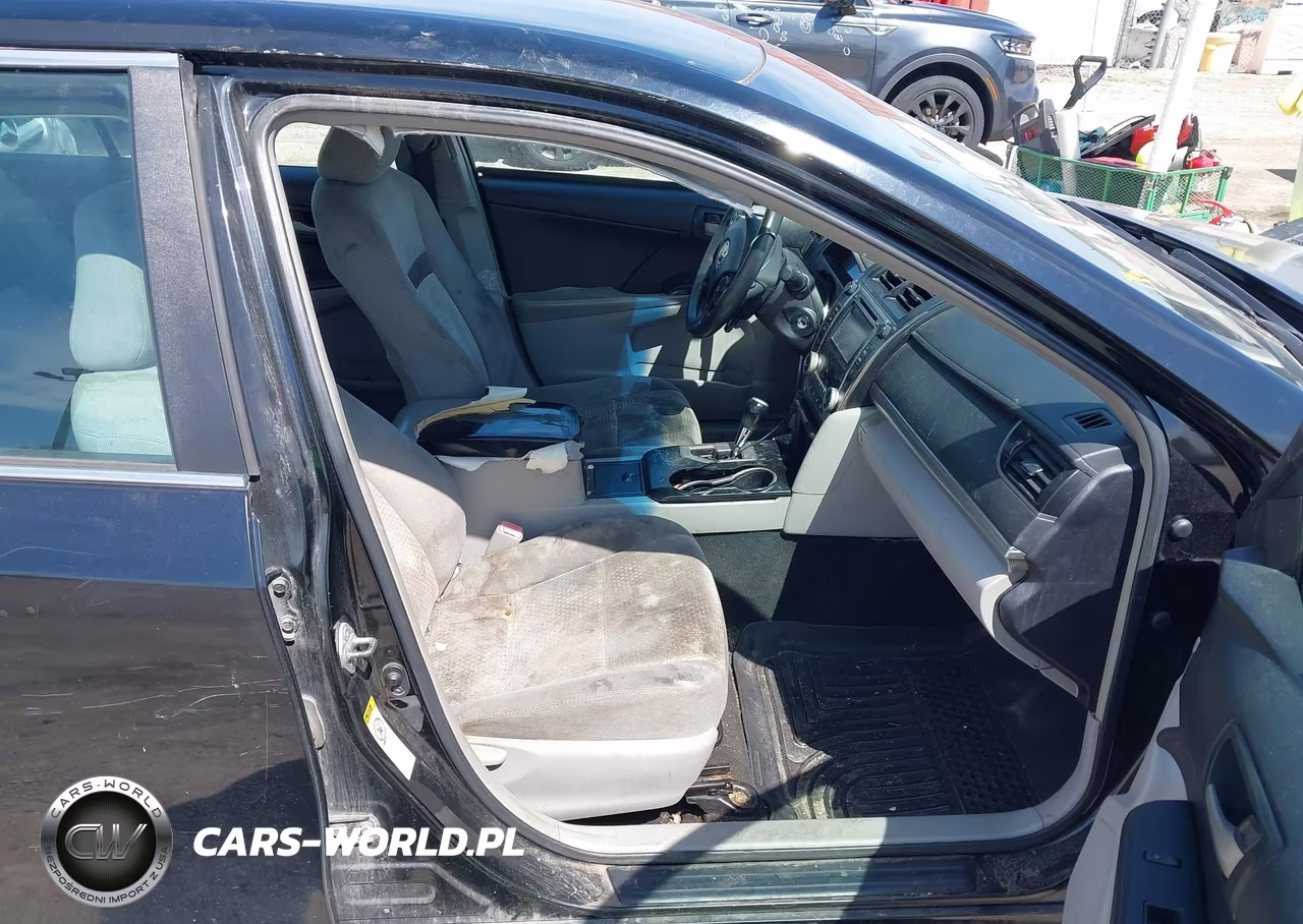 2014 Toyota Camry Le VIN:4T4BF1FK1ER408174 - 5