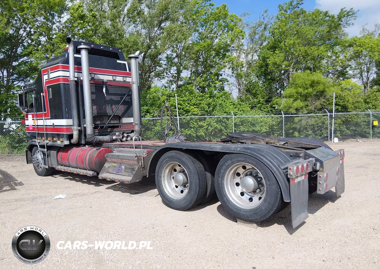 1992 Kenworth Coe K100E VIN:1XKEDR9XXNJ379299 - 4