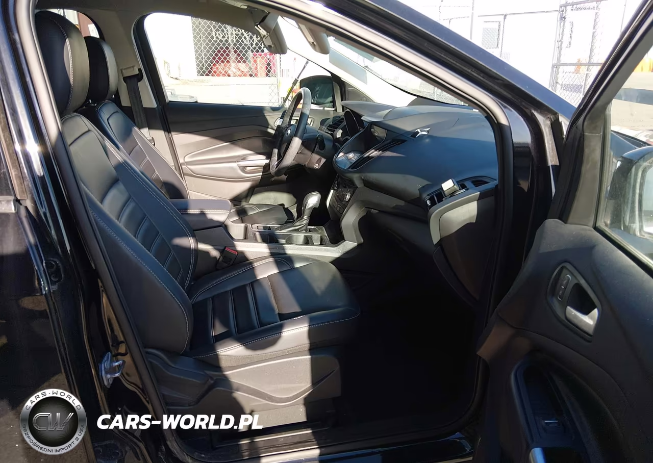 2019 Ford Escape Sel VIN:1FMCU9H90KUC34641 - 5