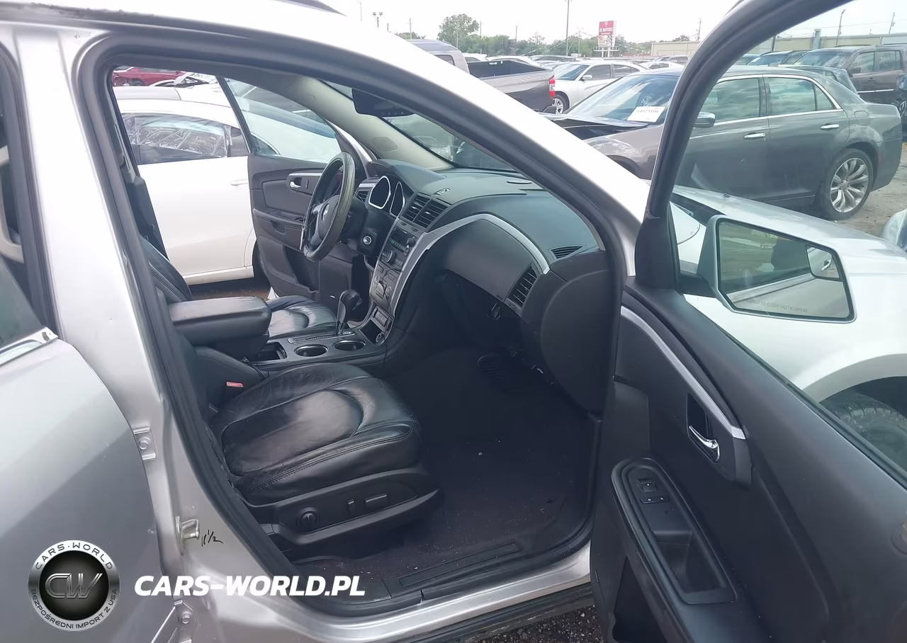 2010 Chevrolet Traverse Lt VIN:1GNLRGED7AS104389 - 5