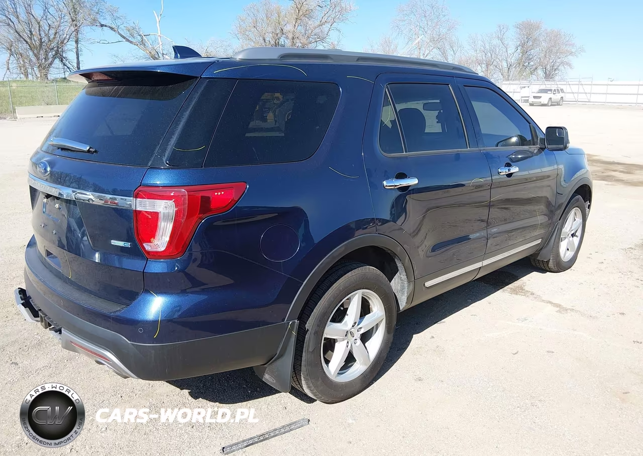 2016 Ford Explorer Xlt VIN:1FM5K8DH5GGB62914 - 4
