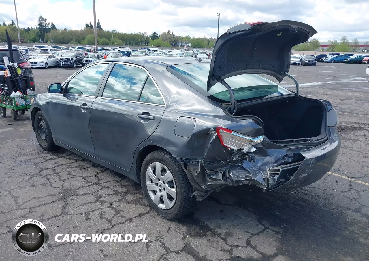 2010 Toyota Camry Le VIN:4T1BF3EK9AU015721 - 3