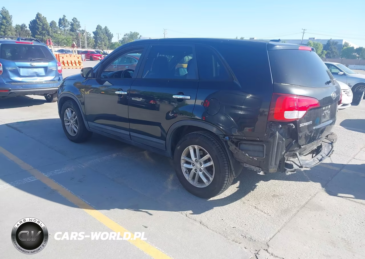 2015 Kia Sorento Lx VIN:5XYKT3A63FG620719 - 3