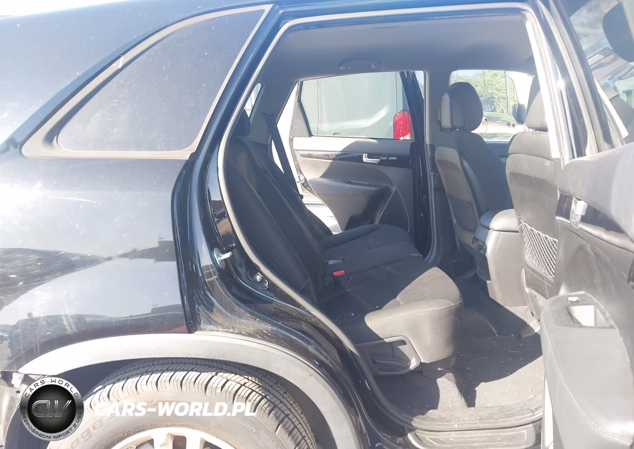 2015 Kia Sorento Lx VIN:5XYKT3A63FG620719 - 8
