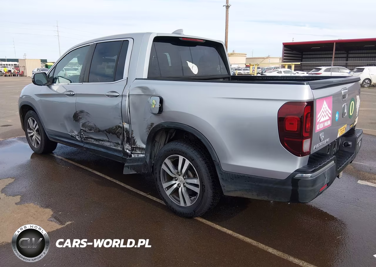 2017 Honda Ridgeline Rts VIN:5FPYK2F41HB011676 - 3