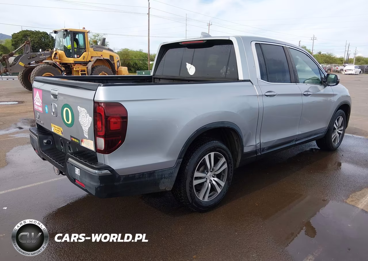 2017 Honda Ridgeline Rts VIN:5FPYK2F41HB011676 - 4