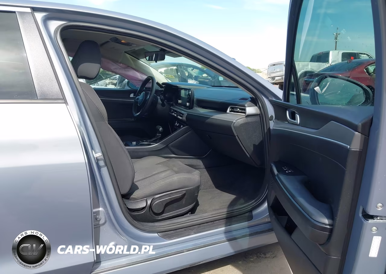 2022 Kia K5 Lxs VIN:5XXG14J25NG137492 - 5
