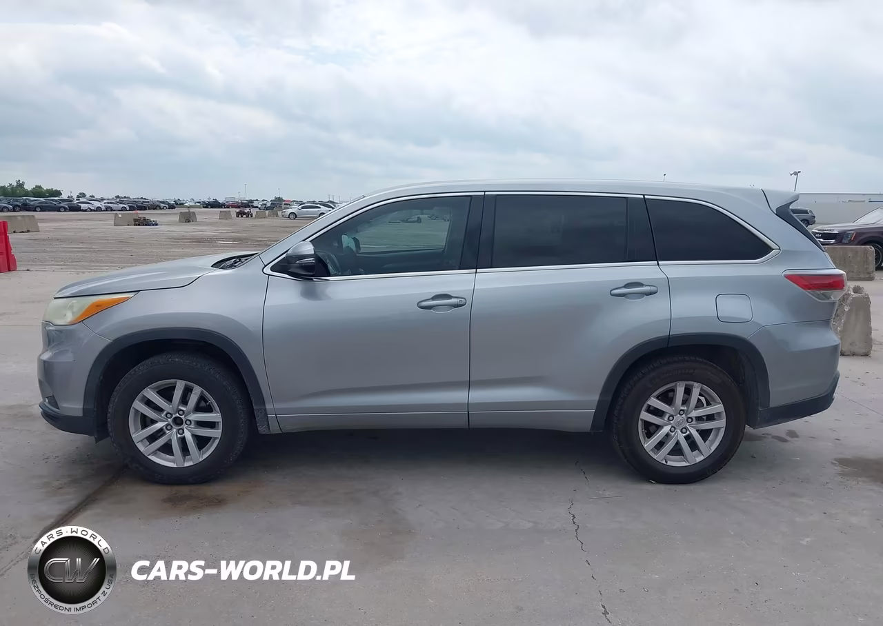 2014 Toyota Highlander Le V6 VIN:5TDZKRFH5ES013723 - 14