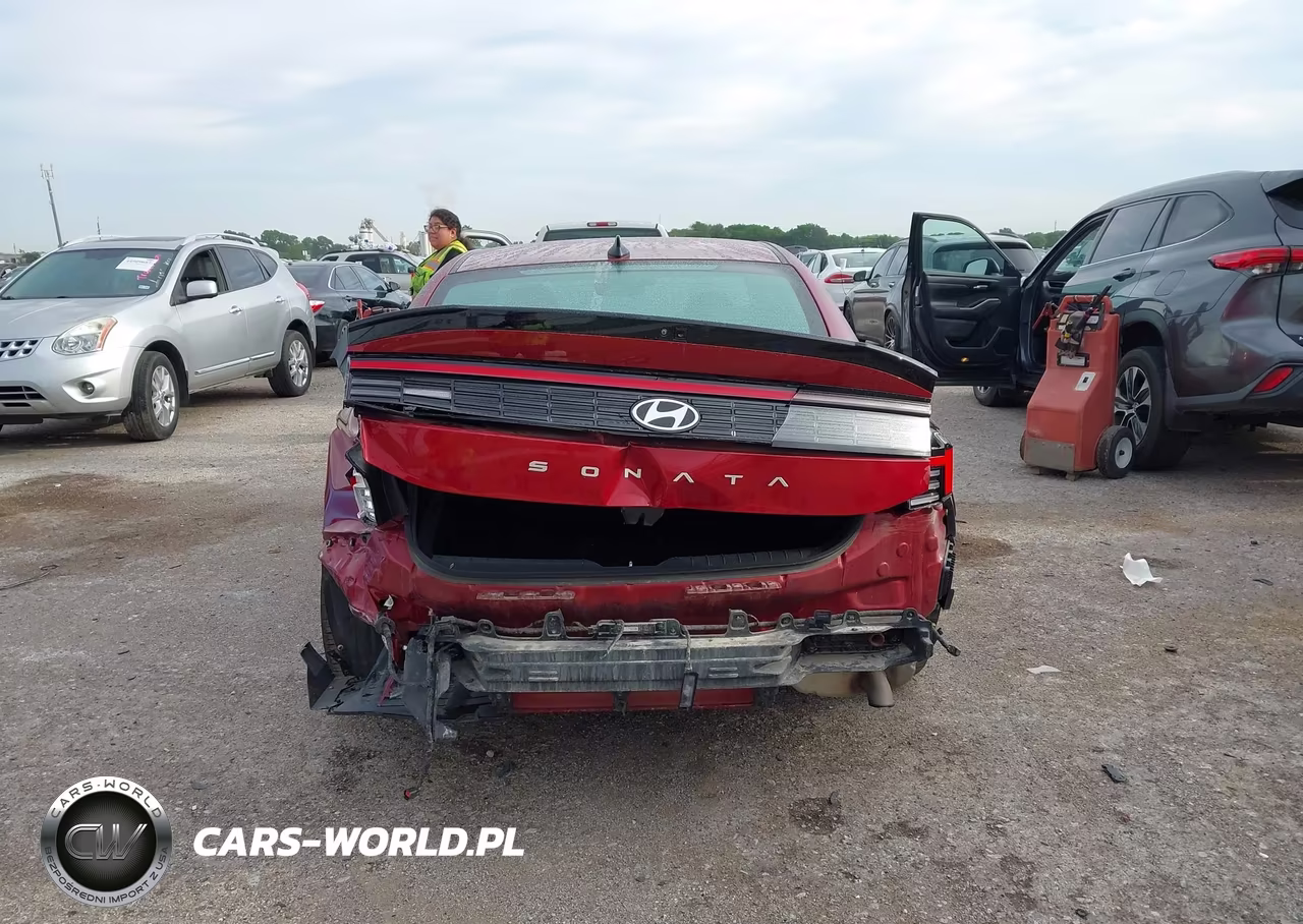 2024 Hyundai Sonata Sel VIN:KMHL64JA4RA392302 - 17