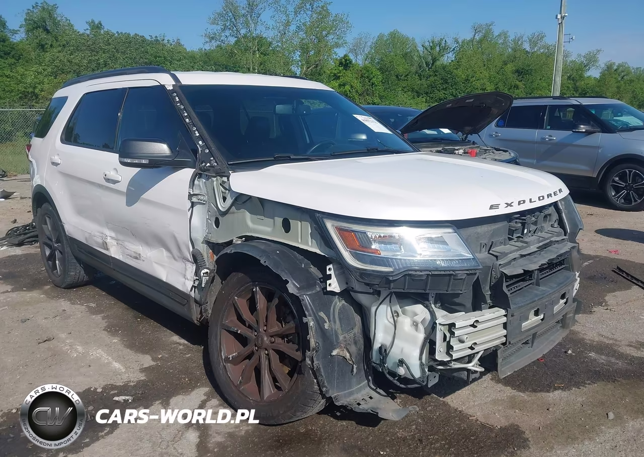 2018 Ford Explorer Xlt