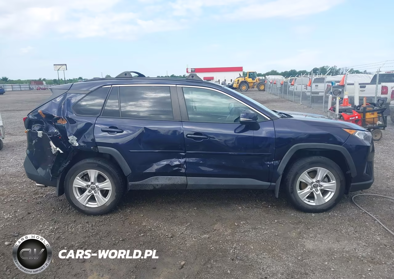 2021 Toyota Rav4 Xle VIN:2T3W1RFV9MW172186 - 14