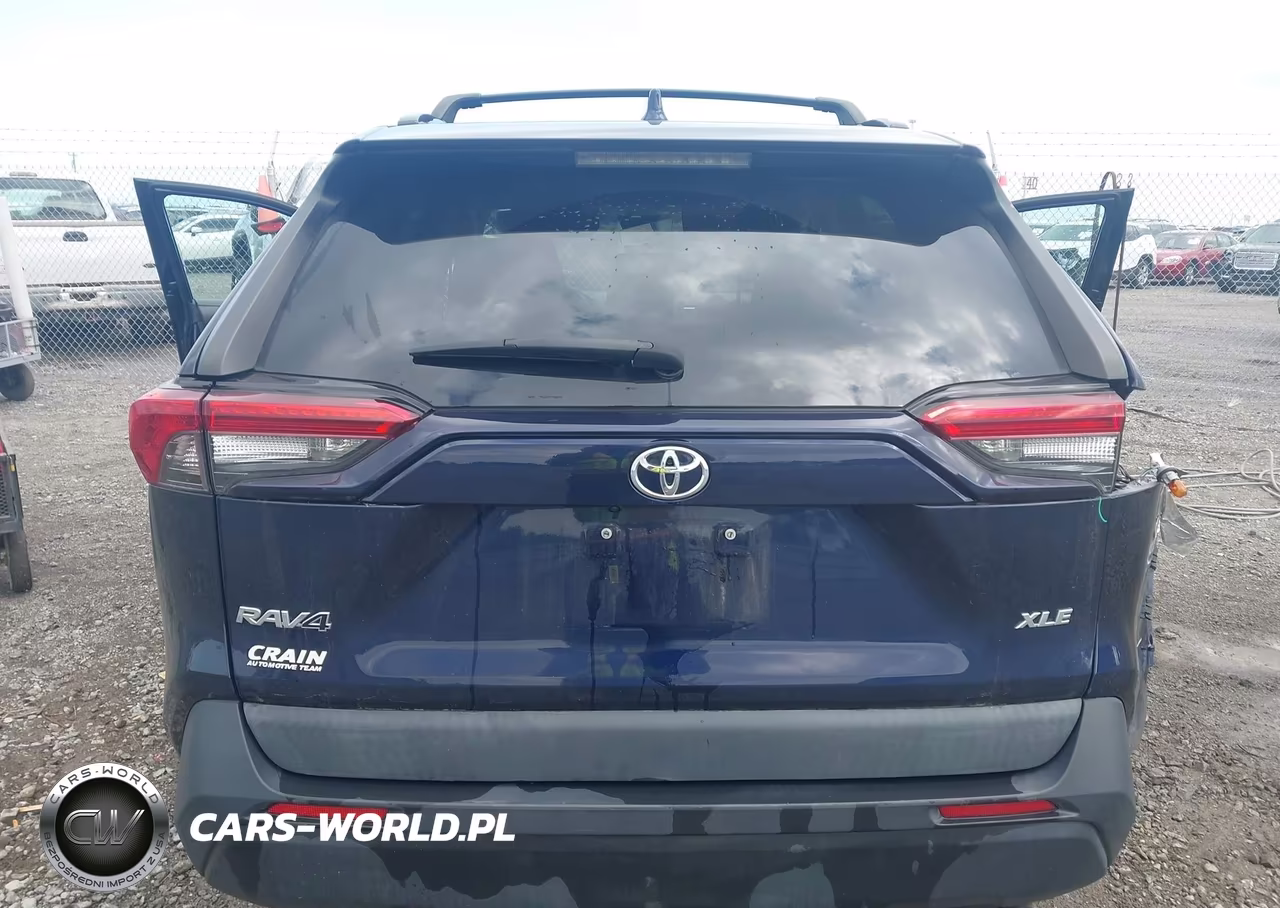 2021 Toyota Rav4 Xle VIN:2T3W1RFV9MW172186 - 17