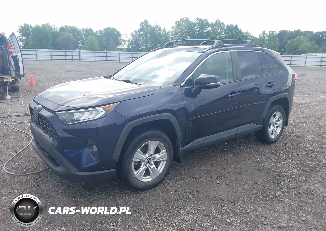 2021 Toyota Rav4 Xle VIN:2T3W1RFV9MW172186 - 2